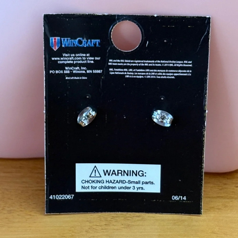 Chicago Blackhawks NHL WinCraft Round Team Post Earrings Studs NEW